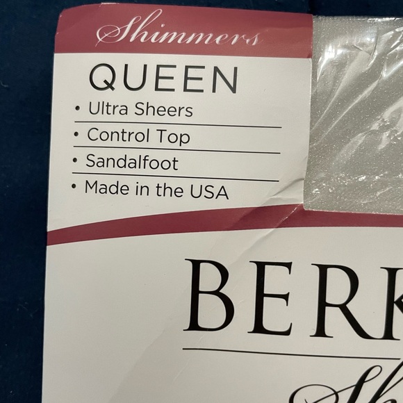 NWT Queen Berkshire Shimmers Hose - Picture 4 of 5